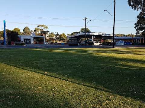 Photo: Apco Service Station